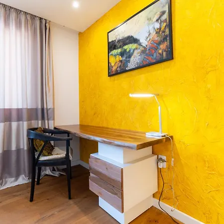 1-bedroom شقة بلوفديف