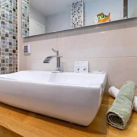 1-bedroom